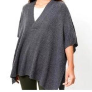 VGUC The Loft Knit Wrap Poncho Solid Gray Cozy Stretch Staple Basic Size M/L